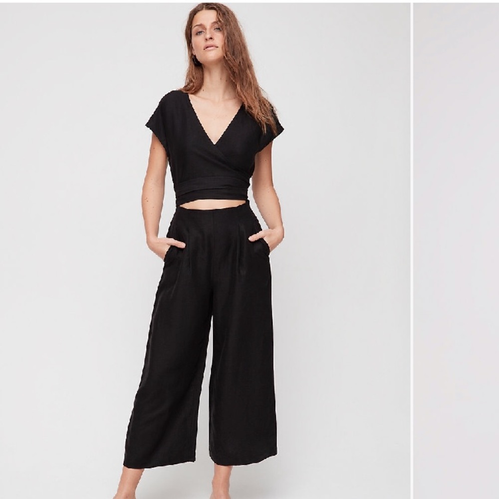 black wilfred black jumpsuit size 4 NWT SALE